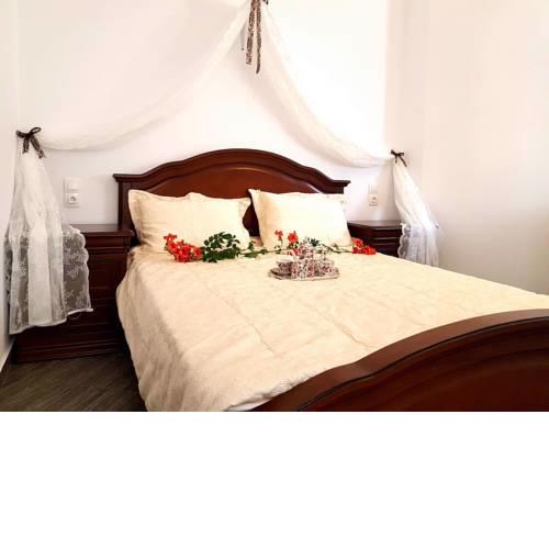 Triantafillenia's romantic apt