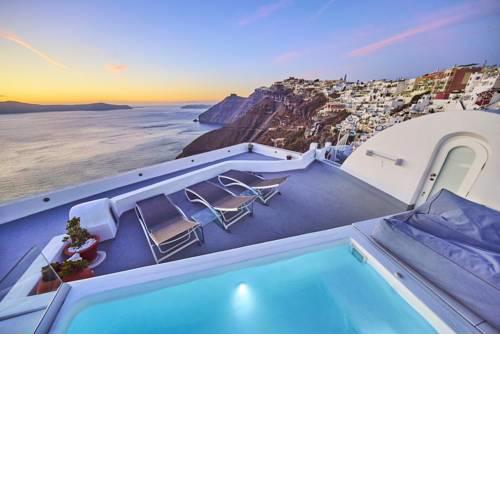 Trieris Villa & Suites
