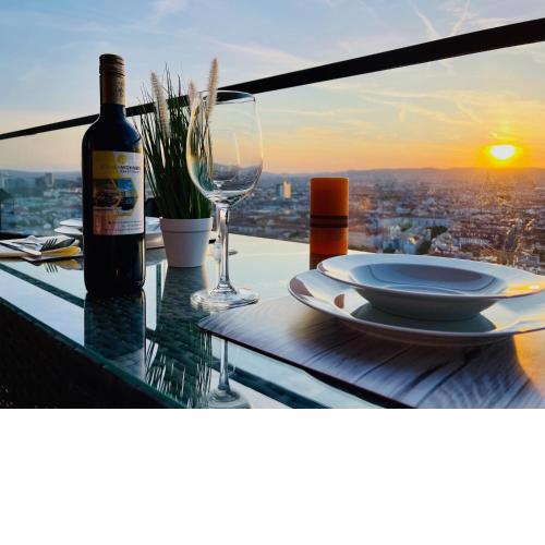 TrIIIple Level 31 - Sonnenwohnen Apartment mit fantastischem Ausblick und Parkplatz