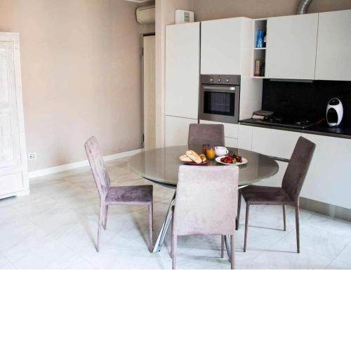 Trilocale in pieno centro LT0244