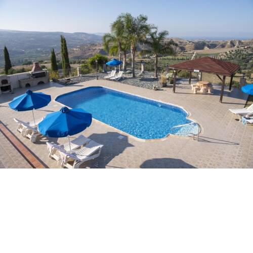 Trimithousa Villa Sleeps 8 with Pool Air Con and WiFi