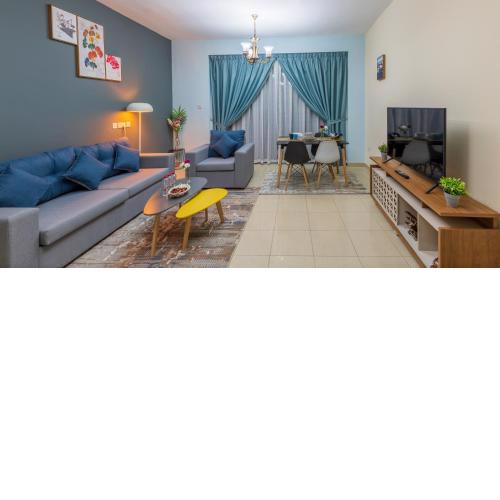 Trinity Holiday Homes - Standpoint Tower