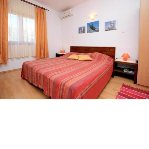Triple Room Brsecine 8541b