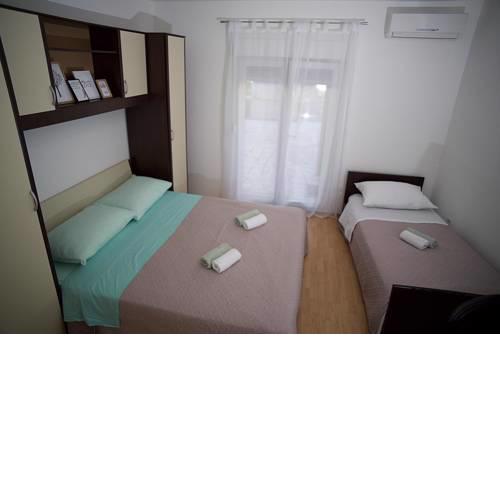 Triple Room Sumpetar 13320b