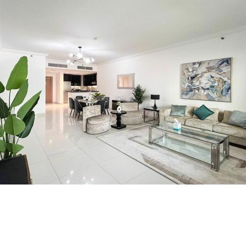 Trophy - Business Bay Chic Suite