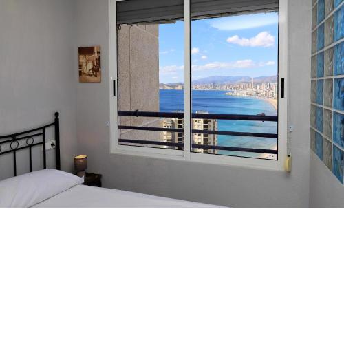 Tropic Mar Seaview 20-A