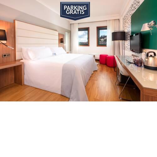 TRYP Santiago Hotel
