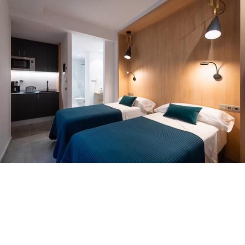 Tusity Modern Studio with High Speed Wifi
