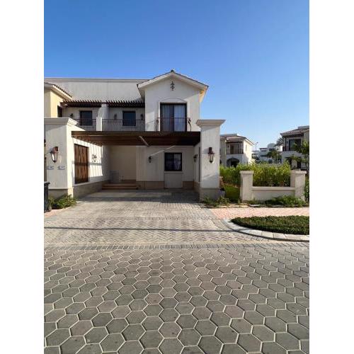 Twin House Marassi Riva 3 br lagoon view