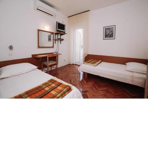 Twin Room Novalja 6482a