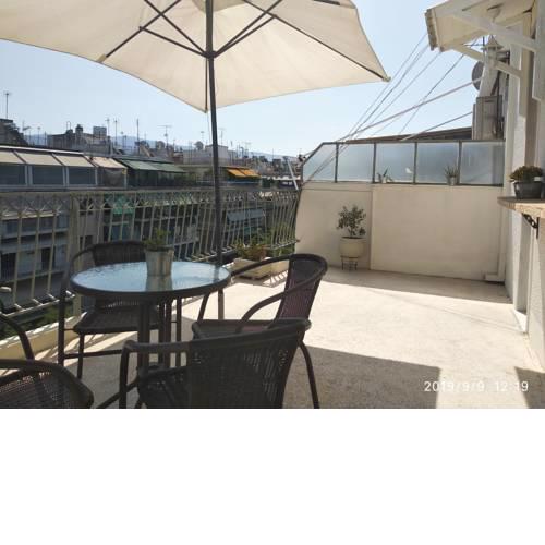 Twins Apartment 2 minutes from metro station