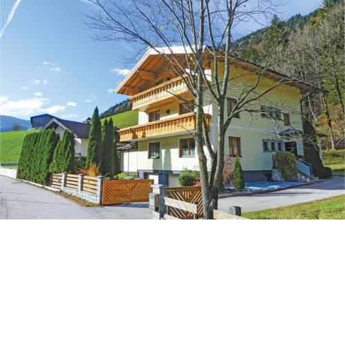 Two-Bedroom Apartment in Annaberg/Lammertal