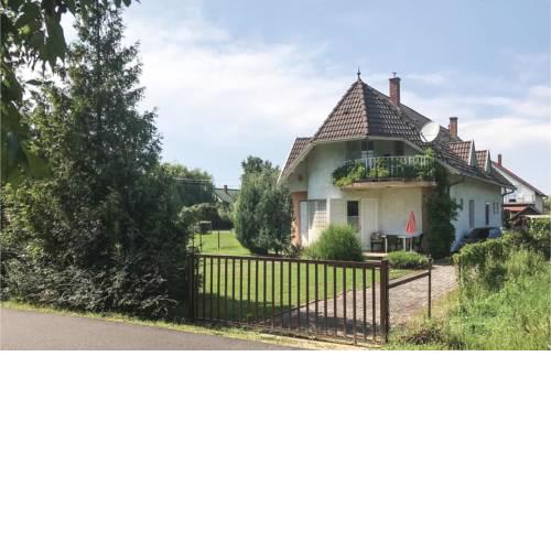 Two-Bedroom Apartment in Balatonbereny