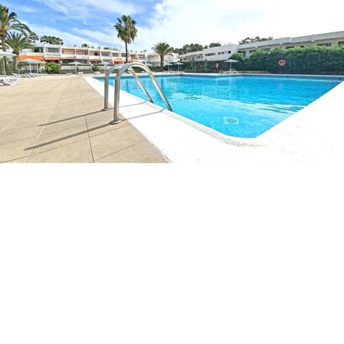 Two Bedroom Apartment in Chaparral, Costa del Silencio, Tenerife South