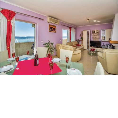 Two-Bedroom Apartment in Crikvenica