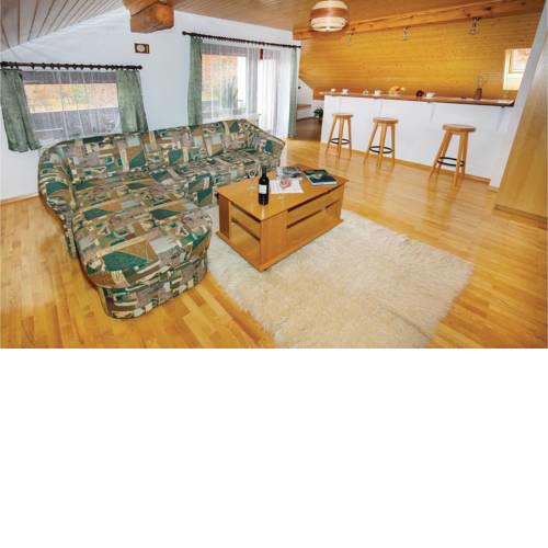 Two-Bedroom Apartment in Grahovo