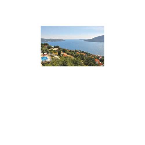 Two-Bedroom Apartment in Herceg Novi