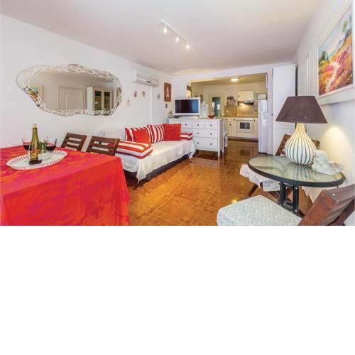 Two-Bedroom Apartment in Malinska