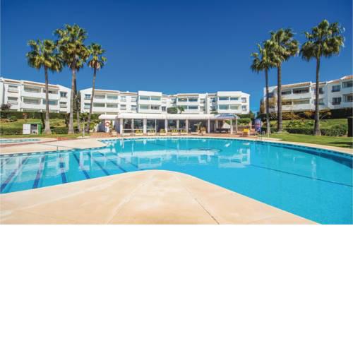 Two-Bedroom Apartment in Miraflores