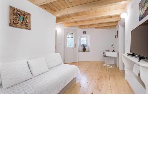 Two-Bedroom Apartment in Moscenicka Draga