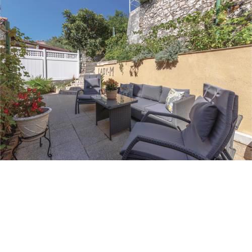 Two-Bedroom Apartment in Rabac