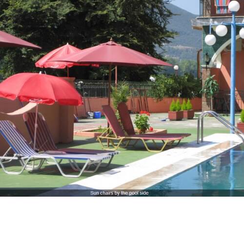 Two bedroom apartment with pool near Aqualand