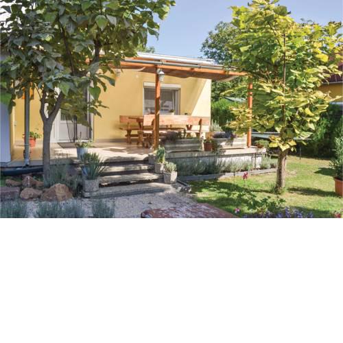Two-Bedroom Holiday Home in Balatonvilagos
