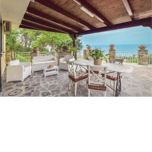 Two-Bedroom Holiday Home in Castellabate -SA-