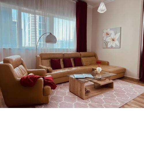 Two Continents Holiday Homes - Upgraded two bedroom apartment