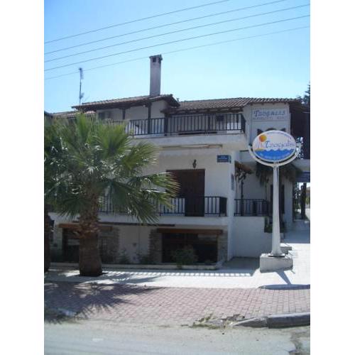 Tzogalis Apartments 1