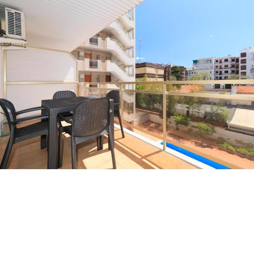 UHC DECATHLON APARTMENTS