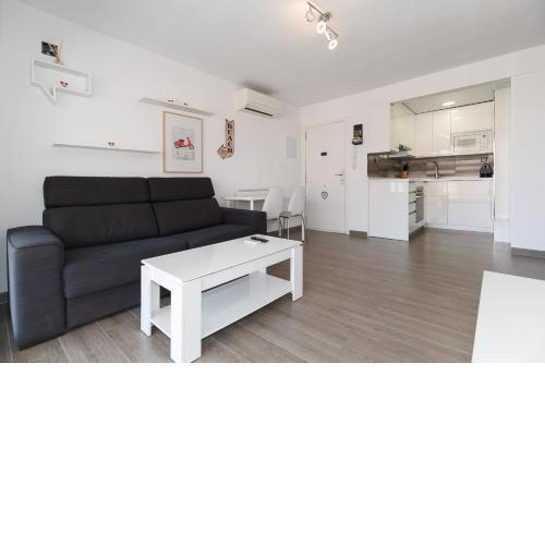 UHC Skorpios Apartments