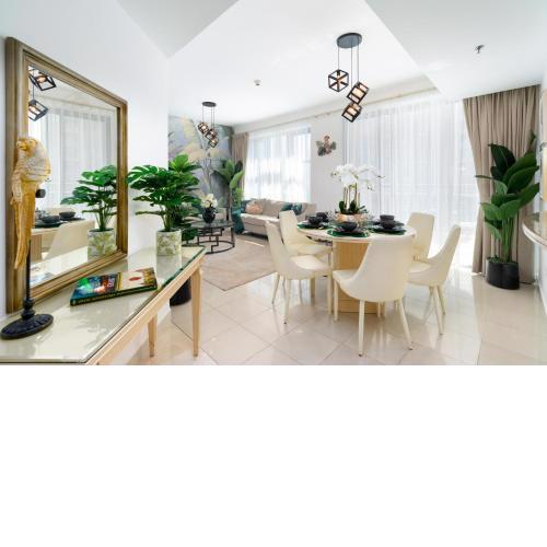 Ultimate Stay / 4 Beds / Full Opera View / Dubai Mall & Burj Khalifa - 5 min walk