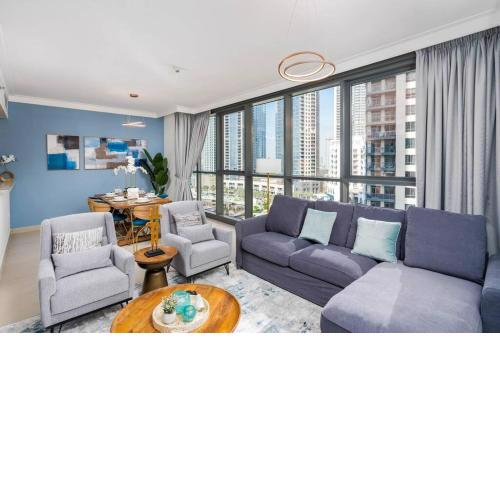 Ultimate Stay / 7 people / Spacious / Dubai Creek with Marina Views