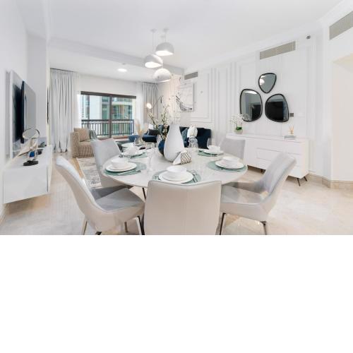 Ultimate Stay / Fairmont Residences the Palm / Designer Luxury / Direct Beach Access / Big Terrace / Partial Sea View