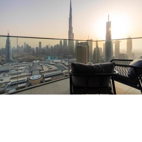Ultimate Stay / Full Burj Khalifa & Downtown Views / Designer Luxury / High Floor / 9 People
