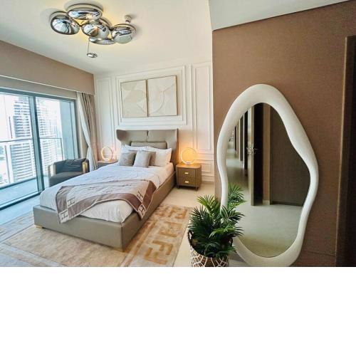 Ultra Luxury Full Burj View, Walk to Dubai Mall