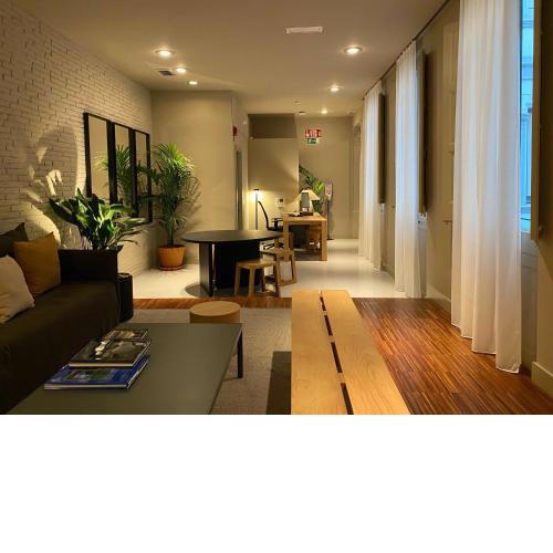 Uma Suites Pau Claris