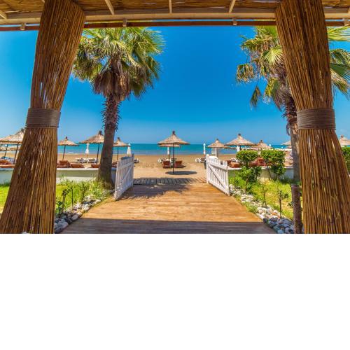 Umami Beach Resort(Karpen)