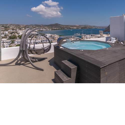 Uncle's House Roof Pool sea view