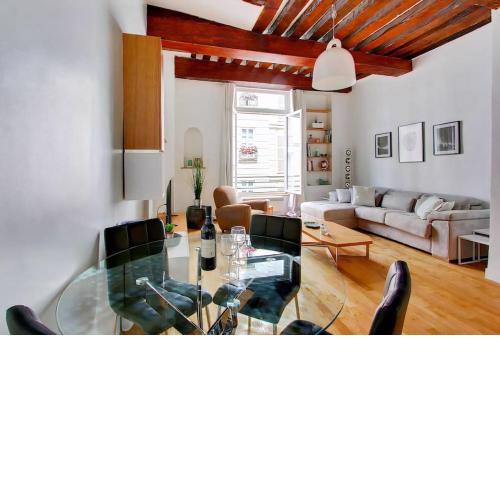 Unforgettable Stay in the Heart of Paris