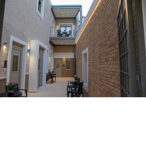 Uni Island City Center Suites