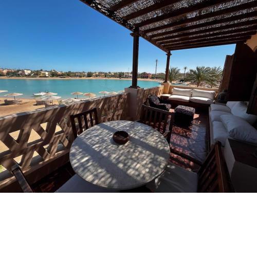 Unique lagoon front and central 2beds apt - El Gouna