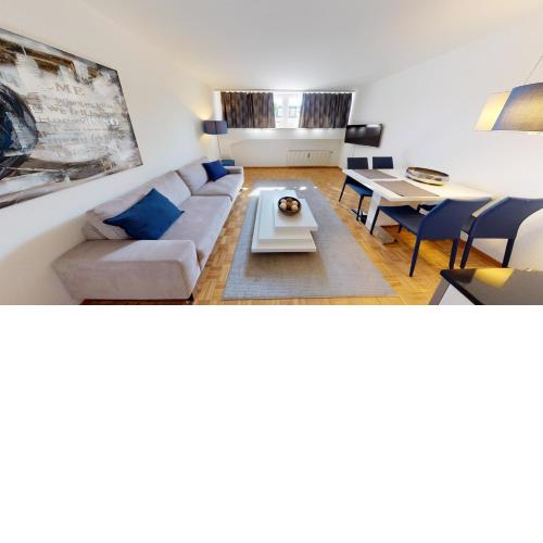 Unique Serviced Living @ Airport Line Colmarer