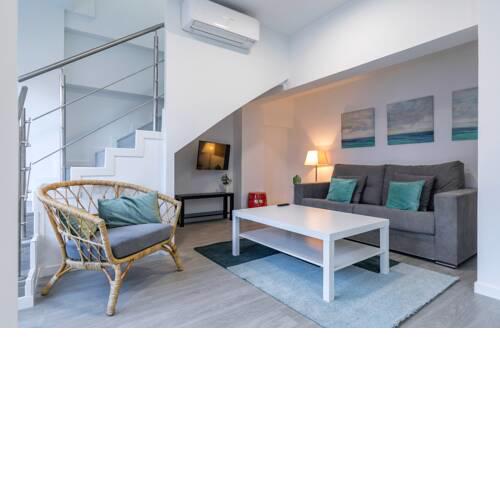 unique & stylish Retiro duplex