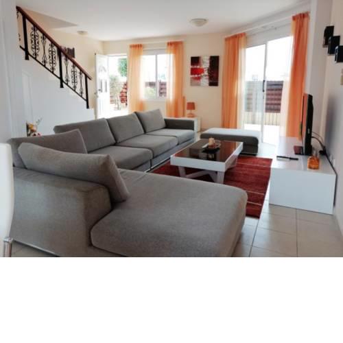 Universal Daphne 3 Bedroom Villa in Kato Paphos paphos