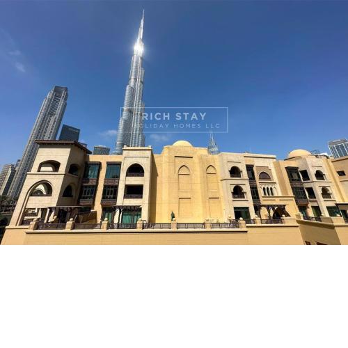 Upgraded 1BR apartment Downtown with Burj Khalifa Dubai Mall View by Rich Stay