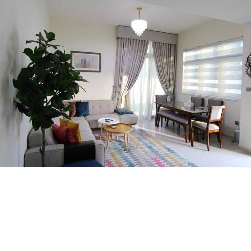 Upgraded spacious 3BR+Maid Villa