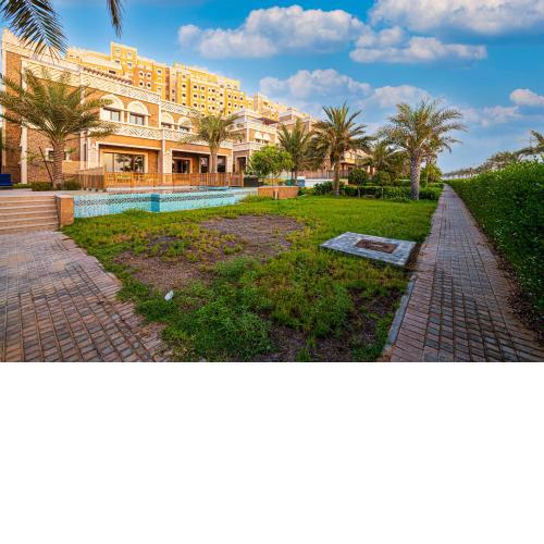 Upscale 7 Bedroom Villa with Private Pool - Palm Jumeirah