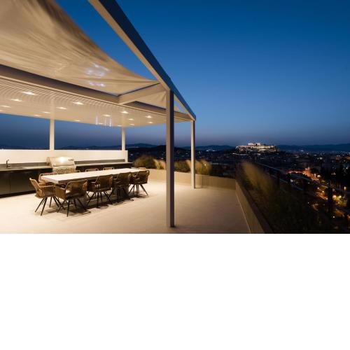 Urban APT with Stunning Acropolis View & Roofdeck